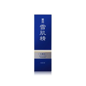 美白に効果的な化粧品「薬用雪肌精」(KOSE/雪肌精)